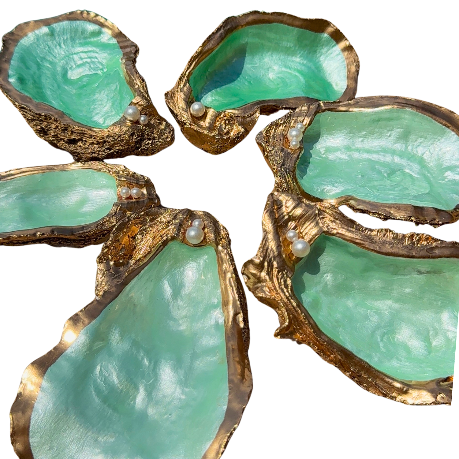 Pearlescent Light Emerald Oyster Dish
