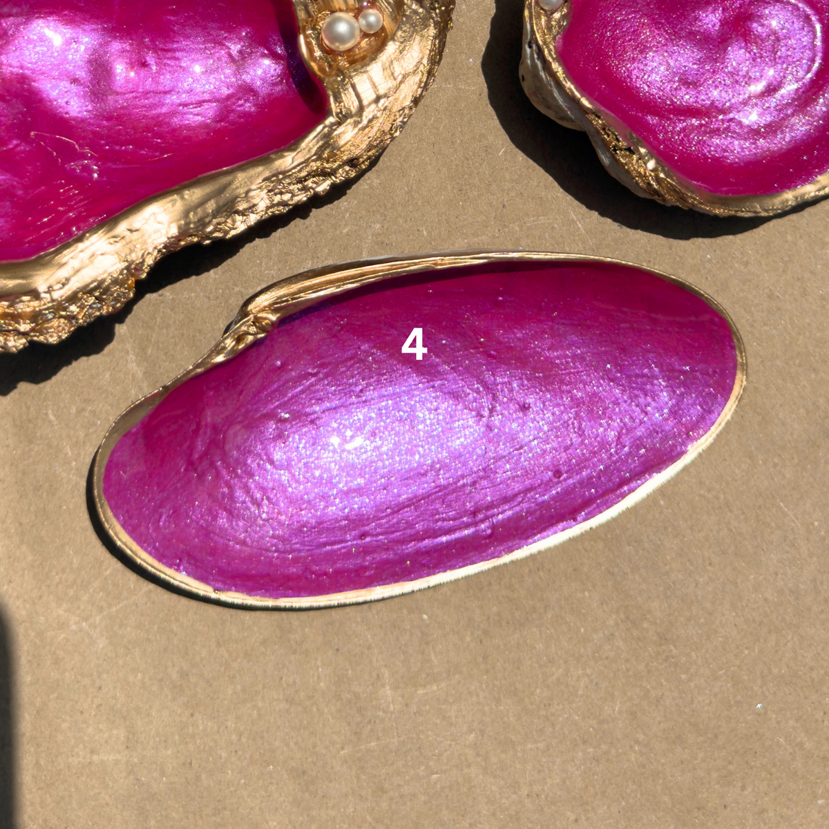 Metallic Hot Pink Shell Dish