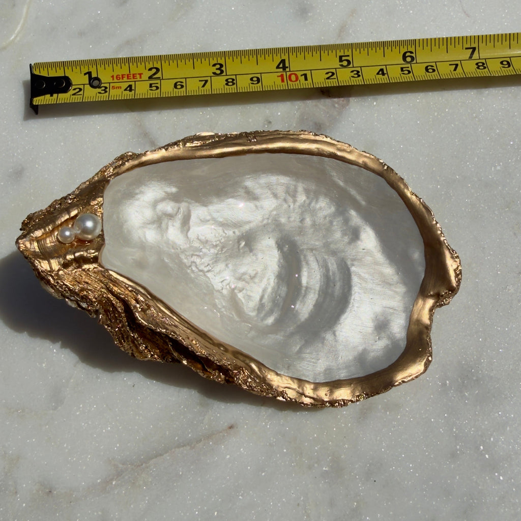 Pearlescent White Oyster Dish