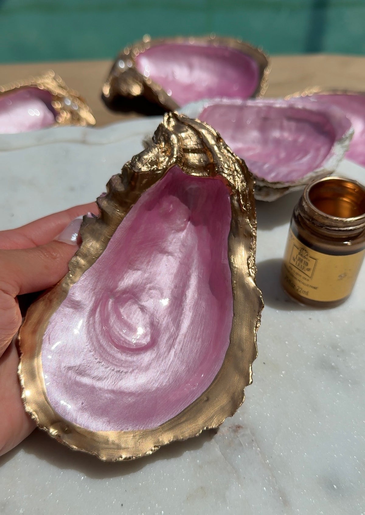Pearlescent Pink Oyster Dish